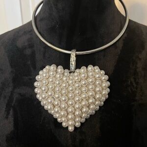 Elegant Pearl Heart Necklace
